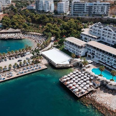 Belaire Luxury Apartment Sarandë Eksteriør billede