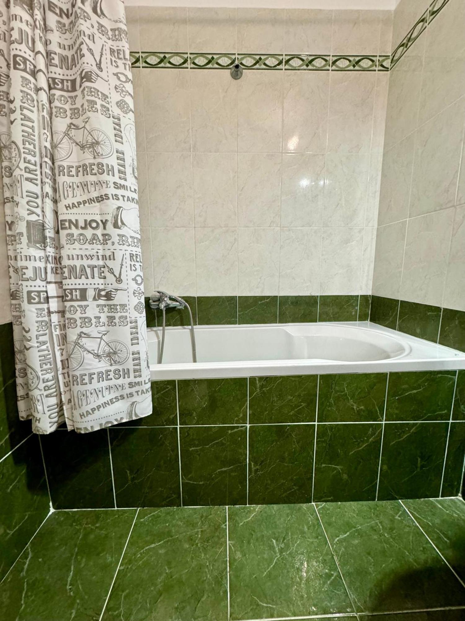 Belaire Luxury Apartment Sarandë Eksteriør billede