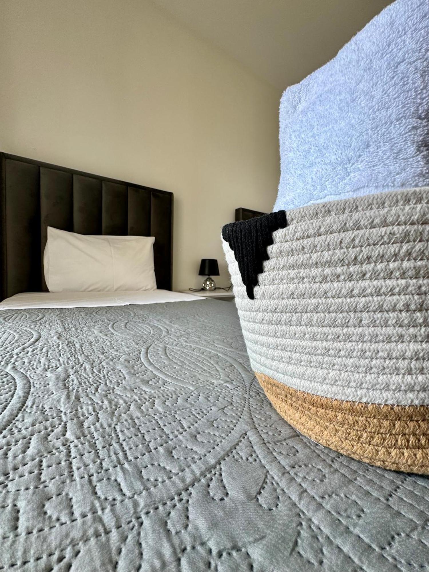 Belaire Luxury Apartment Sarandë Eksteriør billede