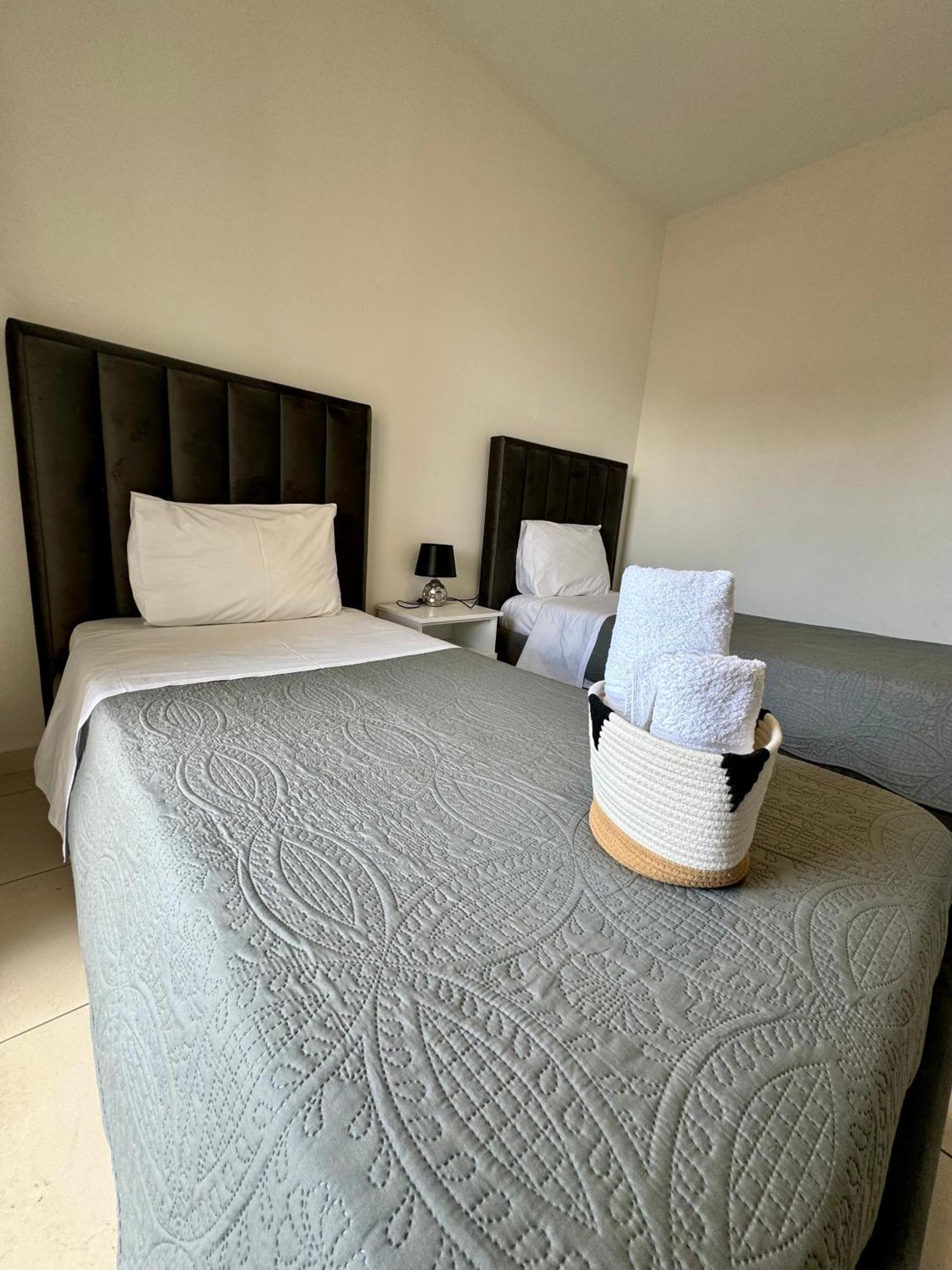 Belaire Luxury Apartment Sarandë Eksteriør billede